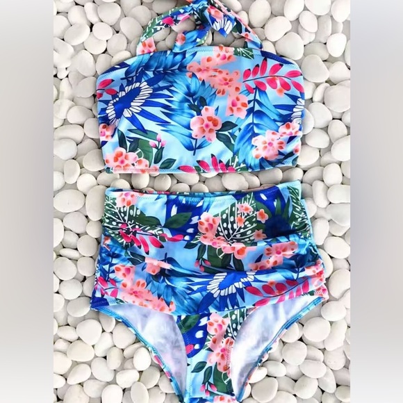 CUPSHE 2 piece swimsuit - Picture 1 of 4